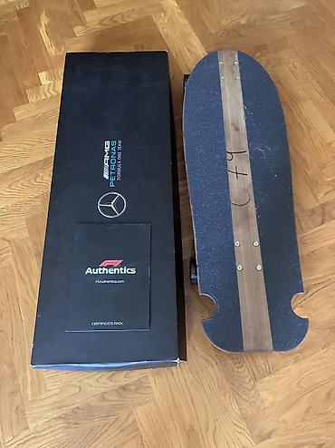 Скейтборды: Mercedes-AMG F1 Lewis Hamilton #44 Eksklüziv Skeytbord (Orijinal F1 — 2