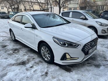 автомобиль саната: Hyundai Sonata: 2017 г., 2 л, Автомат, Газ