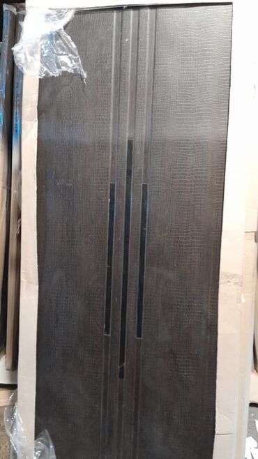 Otaq qapıları: Ekonom qapı 
Rusiya istehsalı
Zamok
Petlələr
Çərçivələri
Naliçniklər — 17