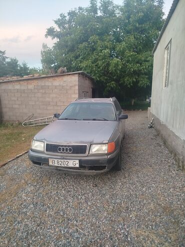 машина семейная: Audi S4: 1992 г., 2 л, Механика, Бензин, Универсал