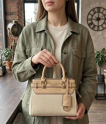kişi ucun əl cantaları: GUESS qadın əl çantası – zərif mini top‑handle model🫠😍 — 5