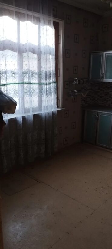 Həyət evləri və villaların satışı: 3 otaqlı, 120 kv. m, Kredit yoxdur, Orta təmir -da lalafo.az — 18 Həyət evləri və villaların satışı: 3 otaqlı, 120 kv. m, Kredit yoxdur, Orta təmir — 18