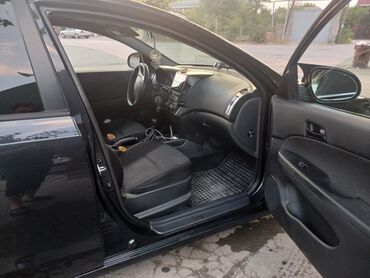 Hyundai: Hyundai i30: 1.4 l | 2009 il Hetçbek — 4