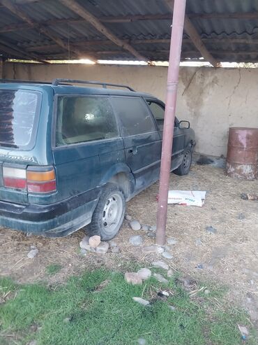 запчасти на опель вектра б: Volkswagen Passat Variant: 1989 г., 1.8 л, Механика, Бензин, Универсал