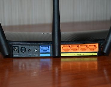 raspberry pi: Wi-Fi роутер, отлично работает, хорошее состояние, 3-антенный, N450 — 2