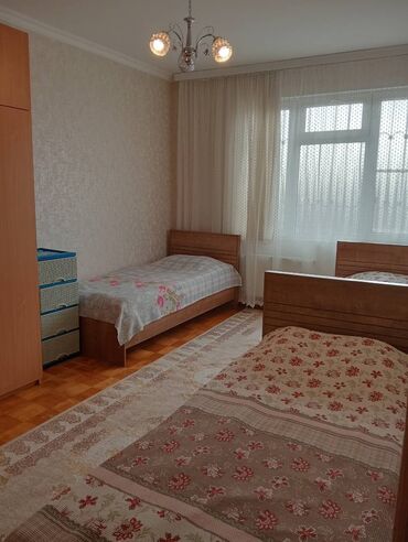 Köhnə tikili: Bakı, 4-cü mikrorayon, 3 otaqlı, Köhnə tikili, m. Memar Əcəmi, 75 kv. m — 10