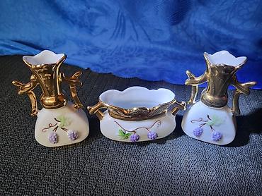 case coca cola: Trodelni nov porcelanski dekorativni set 1920g+. Trodelni set — 2