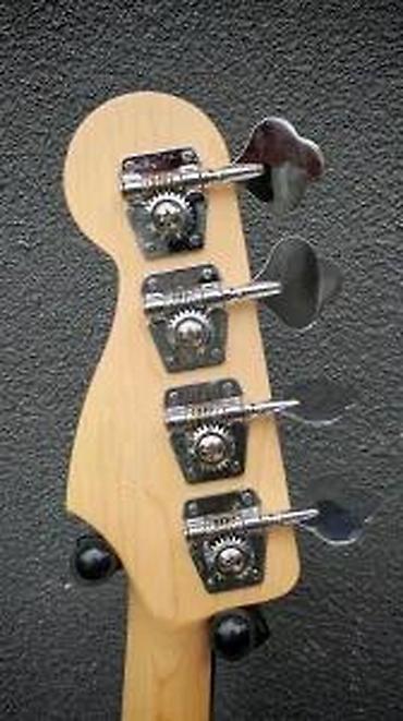 Gitare: SQUIER AFFINITY JAZZ BASS 3-SB | Slanje po dogovoru ili lično — 16