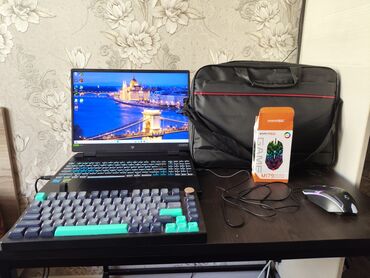 сумка для ноутбука и документов: Ноутбук, Acer, 16 ГБ ОЗУ, Intel Core i5, 16 ", Б/у, Для работы, учебы, память NVMe SSD