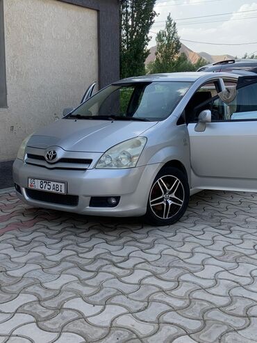 амортизатор некся: Toyota Corolla Verso: 2005 г., 2 л, Механика, Дизель, Хэтчбэк
