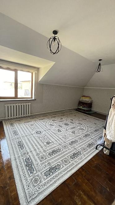 Продажа коттеджей и домов: 🏡 **СРОЧНО ПРОДАЁТСЯ ДОМ!** 📍 Район ж/м Арча Бешик 🏠 180 м² | 🌿 4 — 8