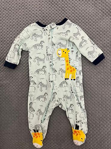 Другие детские вещи: Слипики б/у размер 3-6 мес (состояние идеальное, надевалось 2-3 раза) — 2