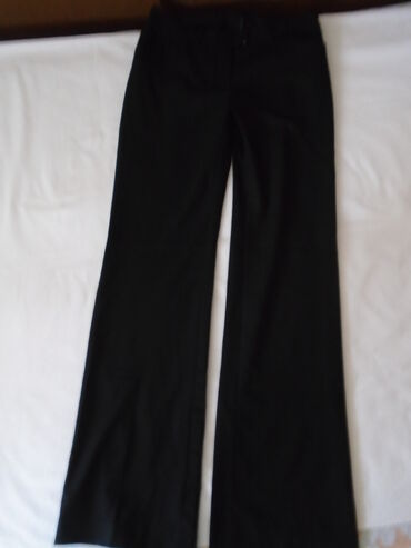 pantalone od plisa: H&M crne poslovne pantalone, intenzivno crne, elegantne, klasične