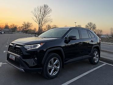 spot: Toyota RAV4: 2021 г., 2.5 л, Вариатор, Гибрид, Кроссовер — 6