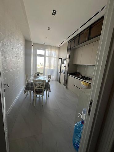 mikrodalgali soba mebel ici: Sifarişlə mətbəx dəsti, Özü çəkən petlələr, MDF — 2