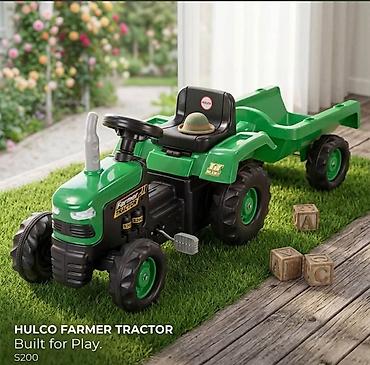 HULCO Farmer Tractor – dečiji traktor sa prikolicom - Dizajniran