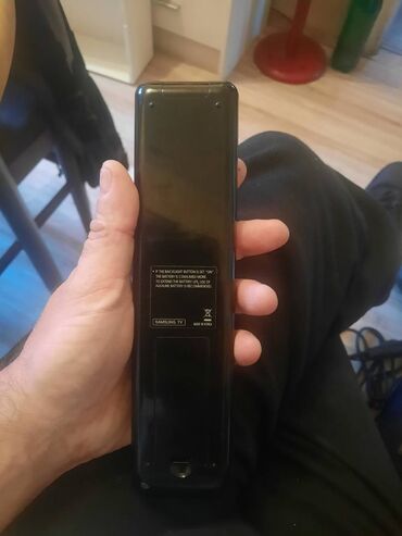 Aksesoari za TV i video: Daljinski za LCD Samsung tv, televizor.
Ispravan — 12