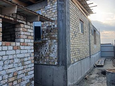 Жер тилкелери: 4 соток, Курулуш — 3