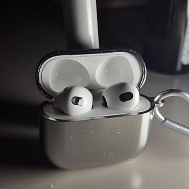 СРОЧНО ПРОДАМ: Беспроводные наушники вкладыши Apple Airpods 3 at lalafo.kg СРОЧНО ПРОДАМ: Беспроводные наушники вкладыши Apple Airpods 3