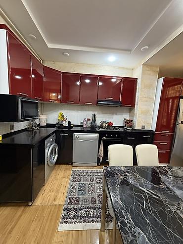 Qaraj satılır: Qanuni 3otaq .leninqrand proyektdi. 4il once temir olunub.qismen -da lalafo.az — 15 Qaraj satılır: Qanuni 3otaq .leninqrand proyektdi. 4il once temir olunub.qismen — 15