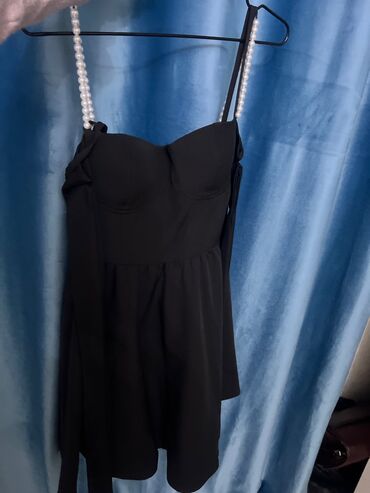 брендовые платья: Вечернее платье, Коктейльное, Короткая модель, Без рукавов, XS (EU 34), S (EU 36)