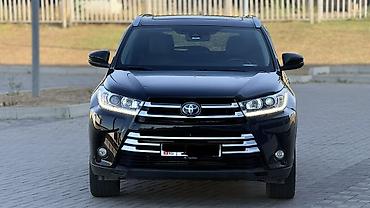 на кару: Toyota Highlander: 2019 г., 3.5 л, Автомат, Гибрид, Внедорожник — 1