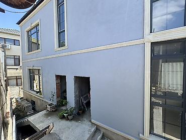 Həyət evləri və villalar: M.Ə. Rəsulzadə qəs. 6 otaqlı, 190 kv. m — 2