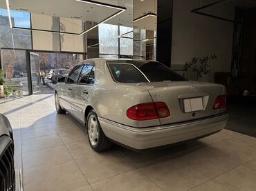 Mercedes-Benz: Mercedes-Benz E-Class: 1998 г., 3.2 л, Автомат, Бензин, Седан at lalafo.kg — 3 Mercedes-Benz: Mercedes-Benz E-Class: 1998 г., 3.2 л, Автомат, Бензин, Седан — 3