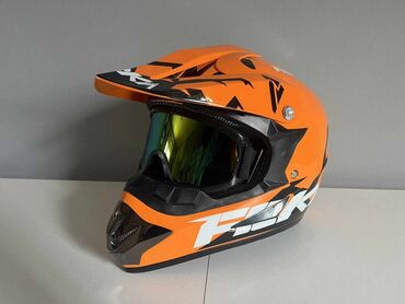 maske za ronjenje za decu: 05. Novi model kros kaciga u vise boja prelepog dizajna. Poklon