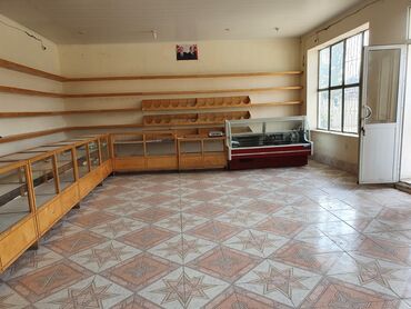 Mağaza Xaçmaz rayon Çılğır kəndinin tam mərkəzində yerləşir. Kəndin