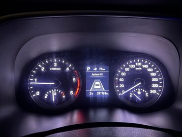 Hyundai: Hyundai Tucson: 2018 г., 2 л, Дизель — 10