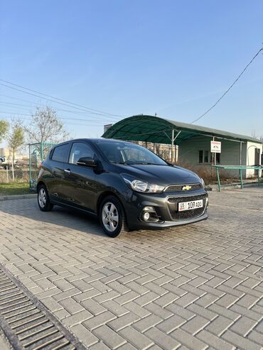 Chevrolet: Chevrolet Spark: 2017 г., 0.1 л, Автомат, Бензин, Хэтчбэк