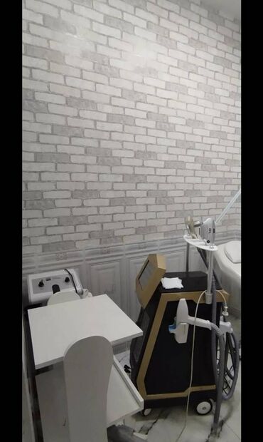 Digər kommersiya daşınmaz əmlakı: Sadıqcan küçəsi 11 nömrəli avtobusun son dayanacağında obyekt icarəyə — 7