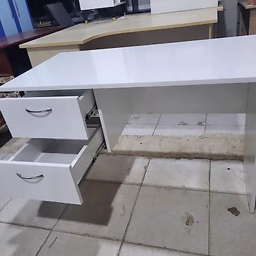 Ofis mebeli: Yeni, İşçi üçün, Dördbucaq masa — 3