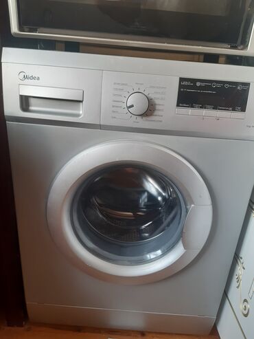 Tikiş maşınları: Paltaryuyan maşın Midea, 8 kq, Avtomat, Qurutmasız, Kredit yoxdur