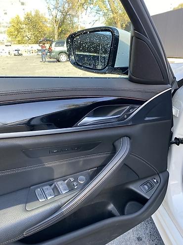 aion v plus 2022: BMW 5 series: 2020 г., 2.5 л, Автомат, Электромобиль, Седан — 10