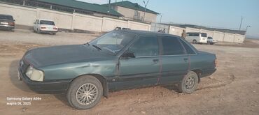 Audi: Audi 100: 1988 г., 1.8 л, Механика, Бензин, Седан