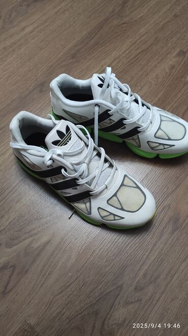 розовые кроссовки: Мужские кроссовки, 39, Adidas Originals, Новый, цвет - Белый, Самовывоз