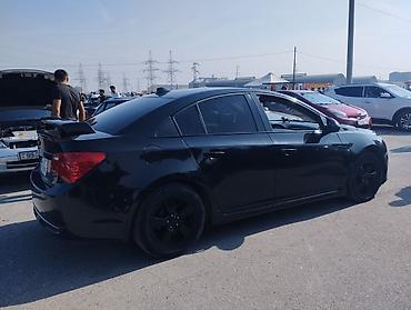 kar: Chevrolet Cruze: 1.4 l | 2014 il 360600 km Sedan — 5