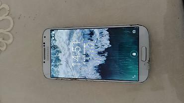 macbook pro 2021: Samsung Galaxy S4, 16 GB, rəng - Ağ, Qırıq — 1