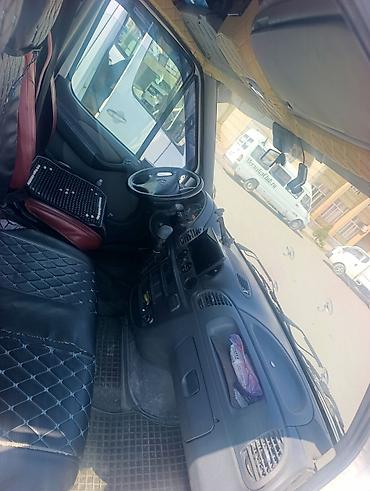 авто в такси: Автобус, Mercedes-Benz, 2017 г., 2.2 л, 16-21 мест — 5