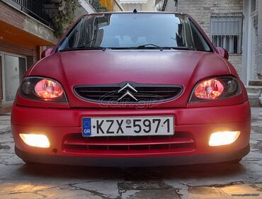 Used Cars: Citroen Saxo: 1.6 l | 2001 year | 246000 km. Coupe/Sports