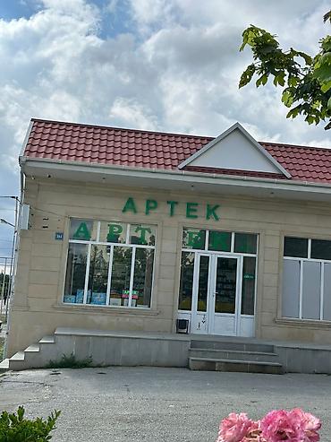 suraxanı torpaq satışı: Obyekt Satılır – Aptek və mağaza satılır.Aptek hal hazırda — 3