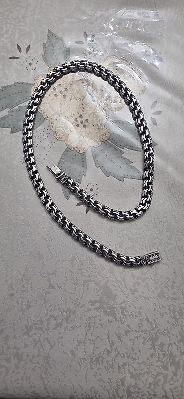 Boyunbağılar: Boyunbağı — 1