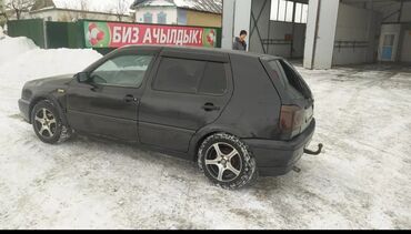 Volkswagen: Volkswagen Golf: 1992 г., 1.8 л, Механика, Бензин, Седан