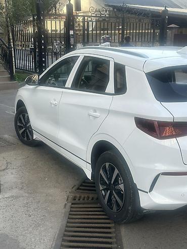 byd e5 2020: BYD E2: 2024 г., Электромобиль, Кроссовер — 3