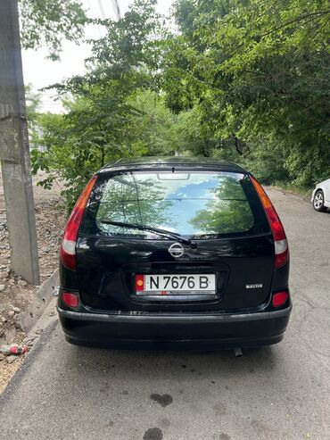 Nissan: Nissan Almera Tino: 2003 г., 1.8 л, Механика, Бензин, Минивэн