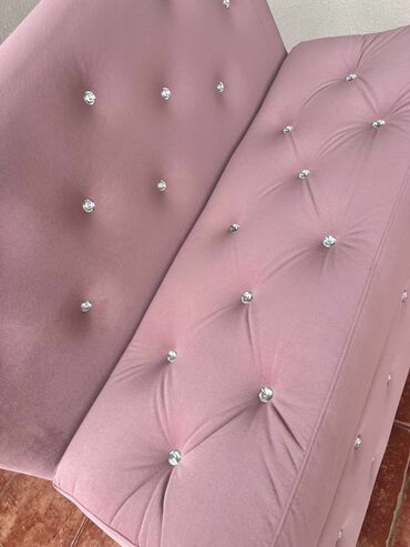 Stolice: A. Tabure
100x42x80
14.000din bez otvaranja odmah dostupno — 3