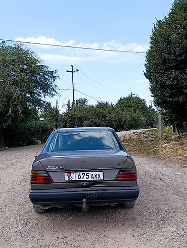 е 35: Mercedes-Benz W124: 1989 г., 3 л, Автомат, Дизель, Седан — 5