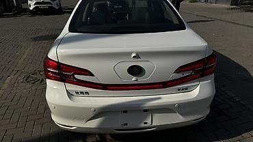 lexus e: BYD Qin: 2018 г., 1.5 л, Автомат, Гибрид, Седан — 3